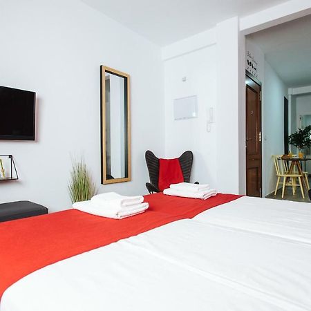 Апартаменты Hostly O'Donnell 1B Center-Fibre-Parking Op-Cless Севилья Экстерьер фото